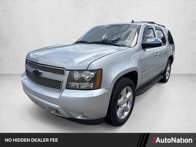 Sheer Silver Metallic 2011 Chevrolet Tahoe LTZ RWD SUV / Crossover 4X2 6-Speed Automatic