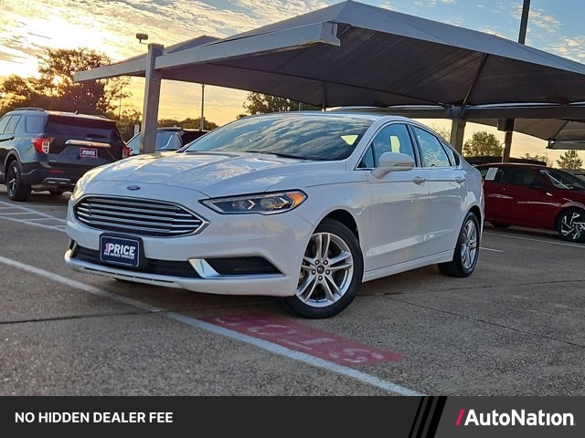 Oxford White 2018 Ford Fusion Sedan Front-Wheel Drive 6-Speed Automatic