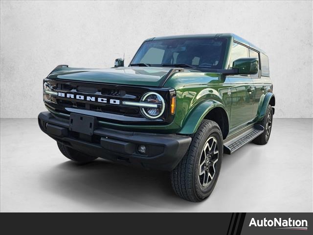 2025 Ford Bronco Outer Banks 4-Door 4WD