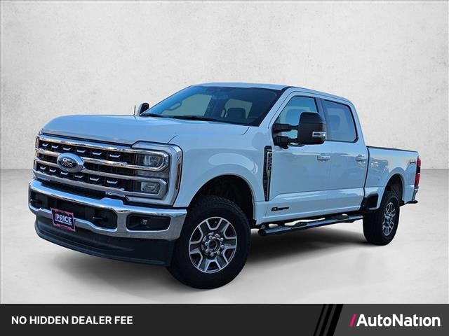 Oxford White 2025 Ford F-250 Super Duty Lariat Crew Cab 4WD Pickup Truck Four-Wheel Drive Automatic