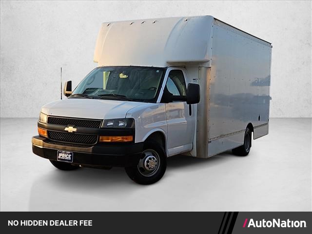 Summit White 2021 Chevrolet Express Chassis Van Rear-Wheel Drive 6-Speed Automatic