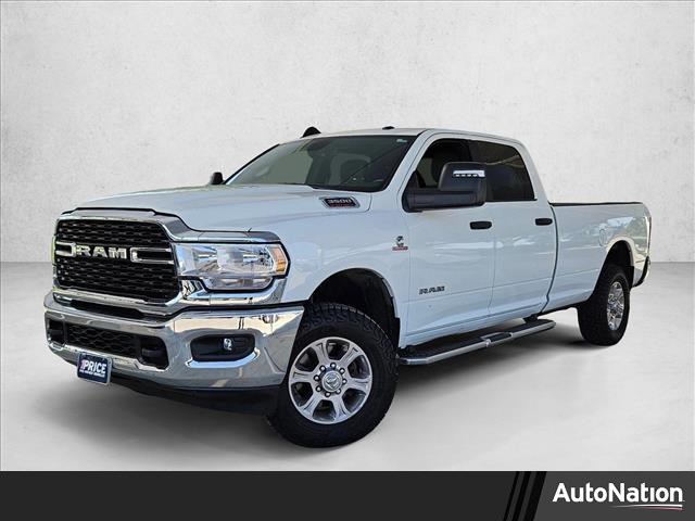 2024 RAM 3500 Big Horn Crew Cab LB 4WD