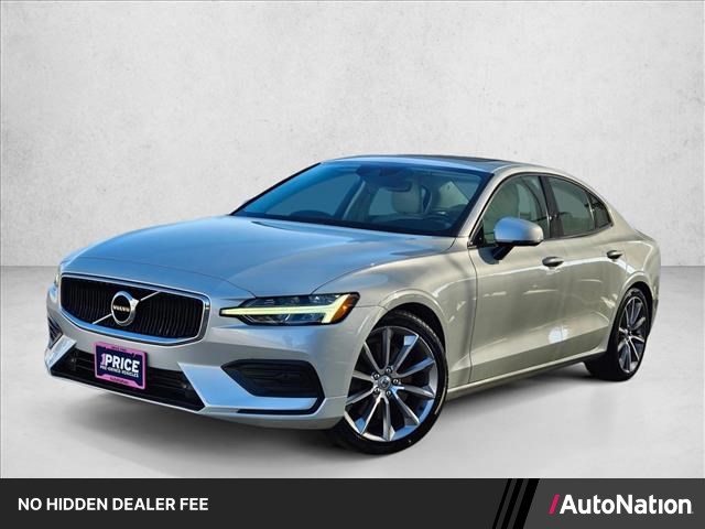 Crystal White Pear 2019 Volvo S60 T6 Momentum AWD Sedan All-Wheel Drive Automatic
