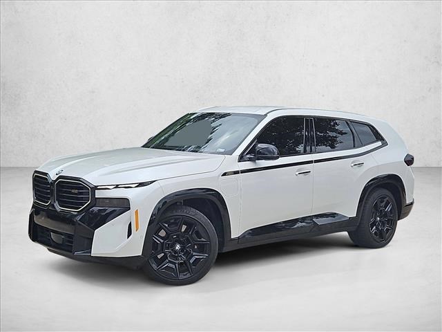 Mineral White Metallic 2025 BMW XM AWD SUV / Crossover All-Wheel Drive Automatic