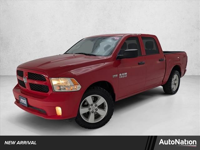 2015 RAM 1500 Express Crew Cab 4WD