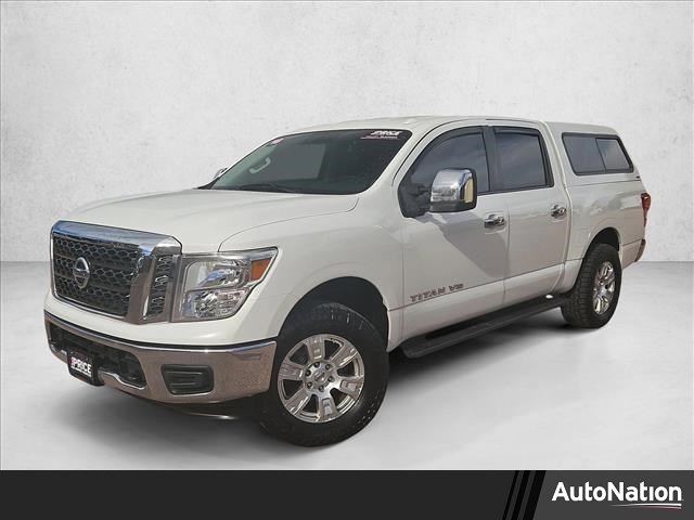 2018 Nissan Titan SV Crew Cab 4WD