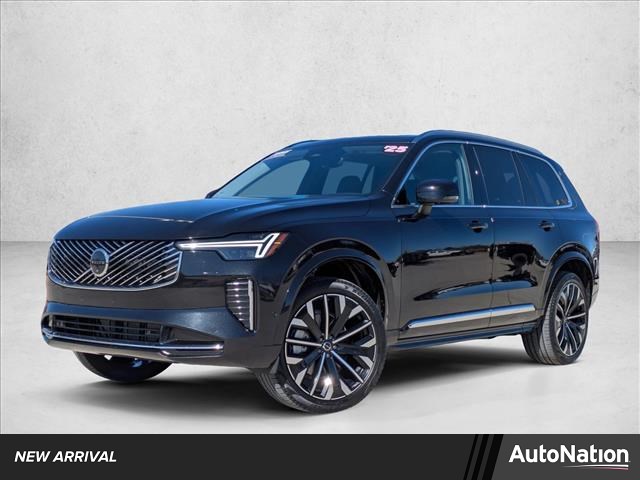 2025 Volvo XC90 B6 Plus Bright Theme 7-Passenger AWD