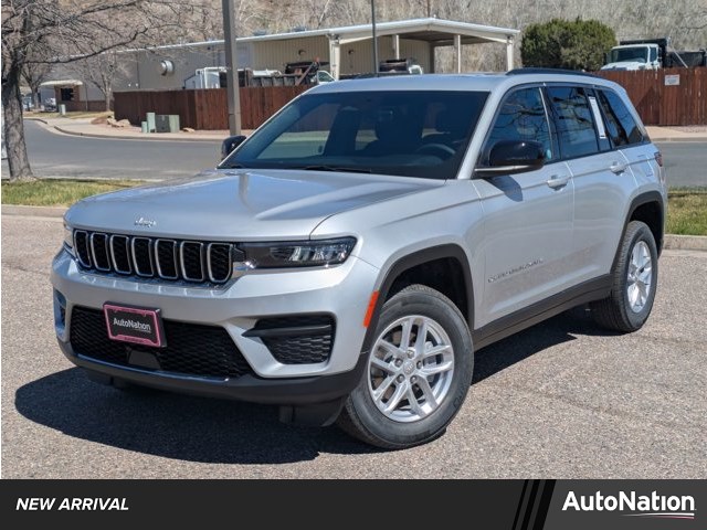 2026 Jeep Grand Cherokee Laredo X 4WD