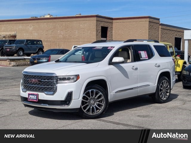 2023 GMC Acadia Denali FWD