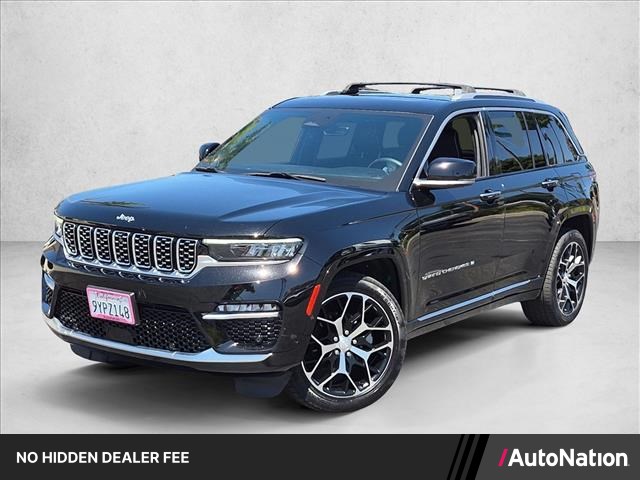 Diamond Black Crystal Pearlcoat 2023 Jeep Grand Cherokee SUV / Crossover Four-Wheel Drive 8-Speed Automatic