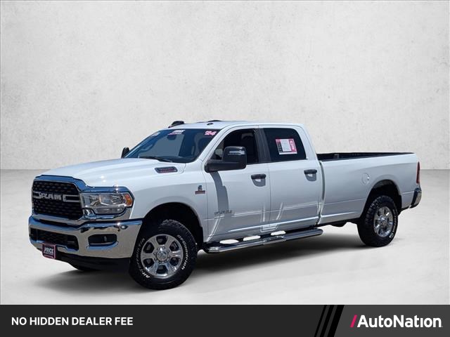 2024 RAM 3500 Big Horn Crew Cab LB 4WD