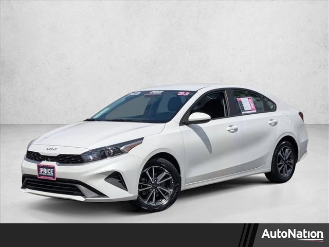 2023 Kia Forte LXS FWD