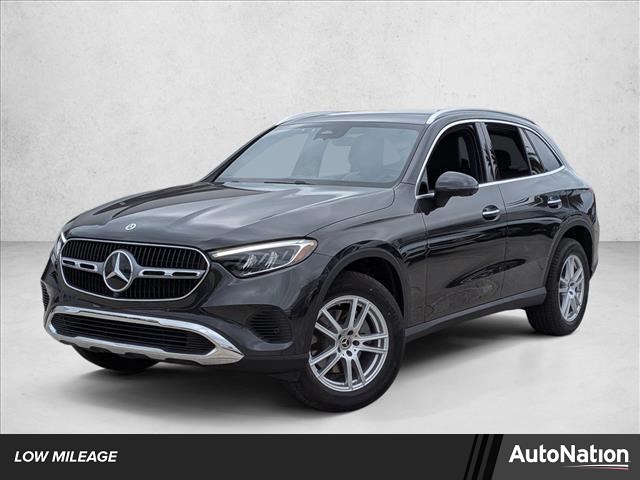 Gray (Graphite Grey Metallic) 2026 Mercedes-Benz GLC 300 4MATIC SUV / Crossover All-Wheel Drive Automatic