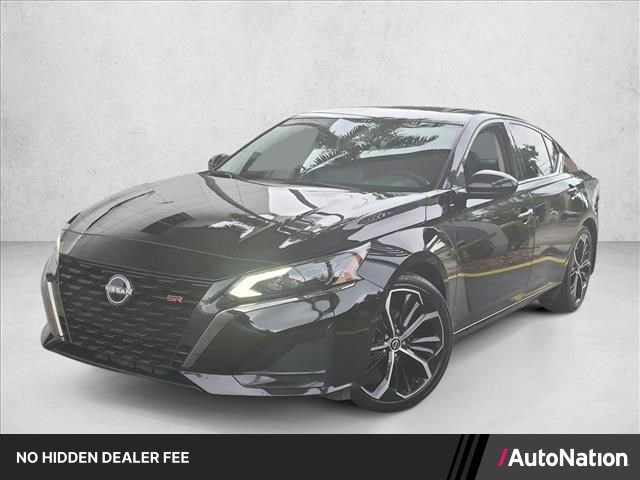 Super Black 2023 Nissan Altima Sedan Front-Wheel Drive Automatic