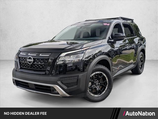2024 Nissan Pathfinder Negro (Super Black) SUV/Crossover Tracción en las cuatro ruedas Automática