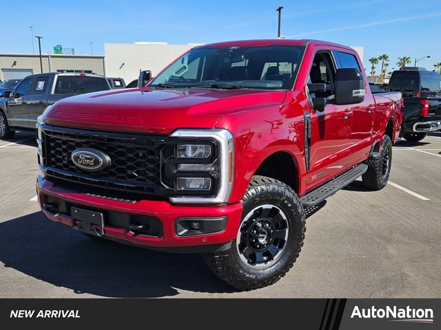 2025 Ford F-250 Super Duty Lariat Crew Cab 4WD