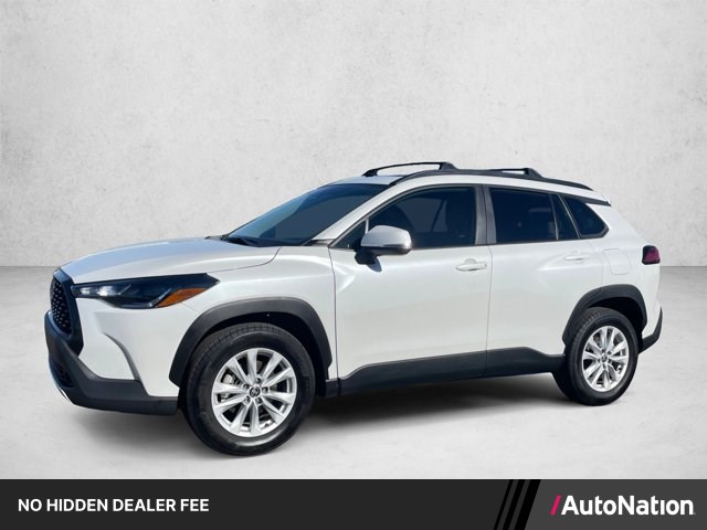 White (Wind Chill Pearl) 2024 Toyota Corolla Cross SUV / Crossover Front-Wheel Drive Automatic