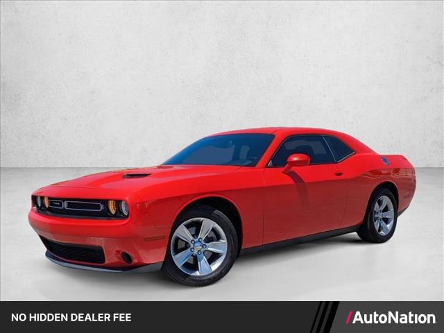 2021 Dodge Challenger SXT RWD