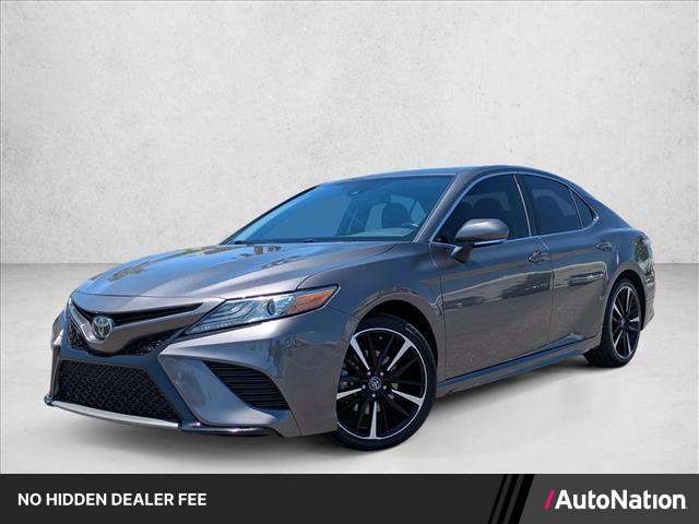 2020 Toyota Camry XSE FWD