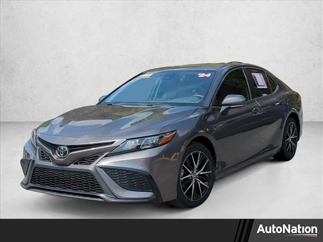 2024 Toyota Camry SE FWD
