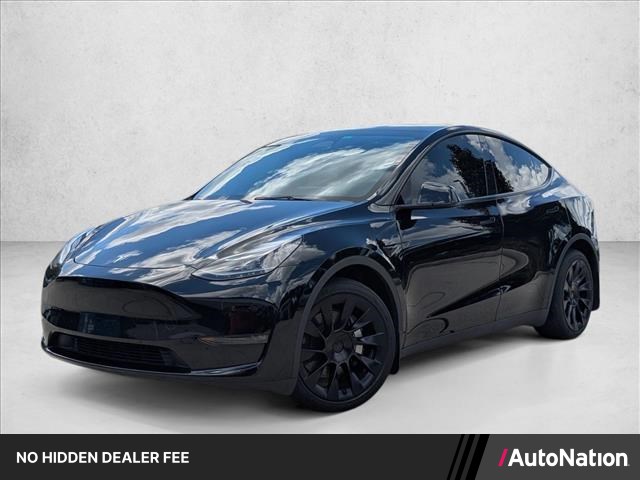 Silver/Gray 2025 Tesla Model Y Long Range RWD SUV / Crossover Rear-Wheel Drive 1-Speed Automatic