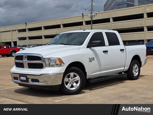 Bright White Clearcoat 2023 RAM 1500 Classic Tradesman Crew Cab 4WD Pickup Truck Four-Wheel Drive 8-Speed Automatic