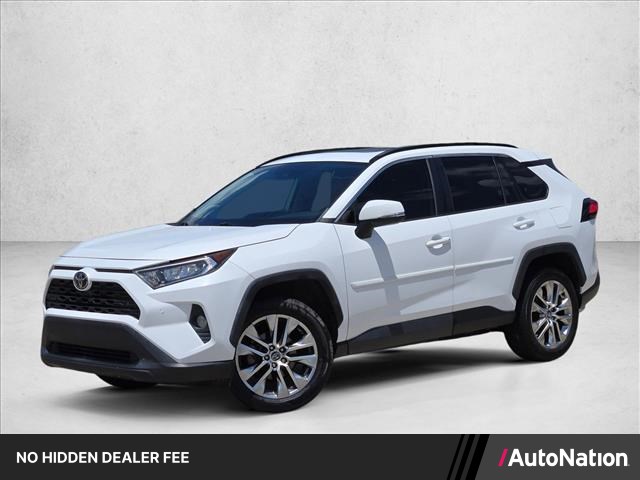 Super White 2020 Toyota RAV4 SUV / Crossover Front-Wheel Drive Automatic
