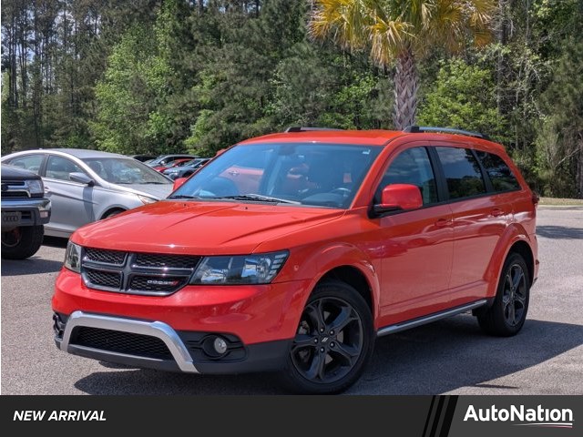 Blood Orange Clearcoat 2018 Dodge Journey Crossroad FWD SUV / Crossover Front-Wheel Drive 4-Speed Automatic