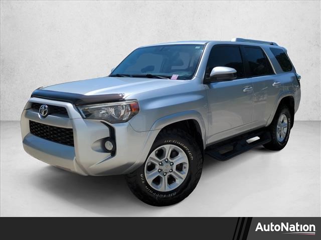 Classic Silver Metallic 2015 Toyota 4Runner SR5 SUV / Crossover 4X2 Automatic