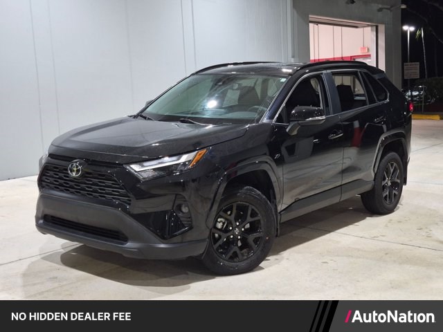 2025 Toyota RAV4 XLE FWD