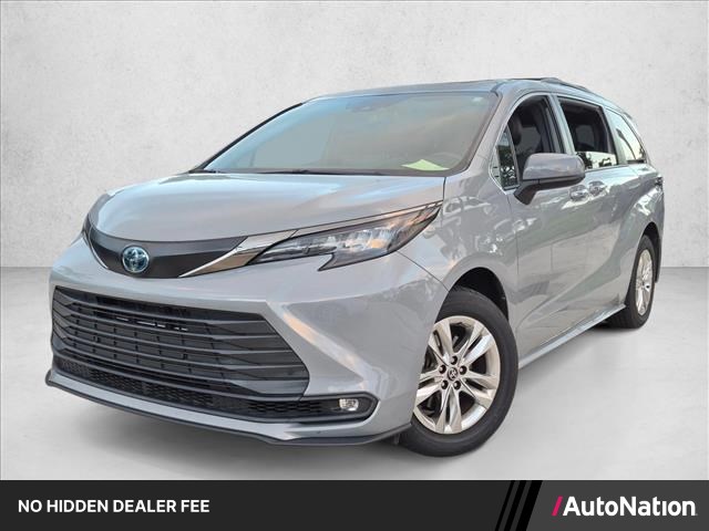 Cement 2022 Toyota Sienna Minivan All-Wheel Drive Automatic