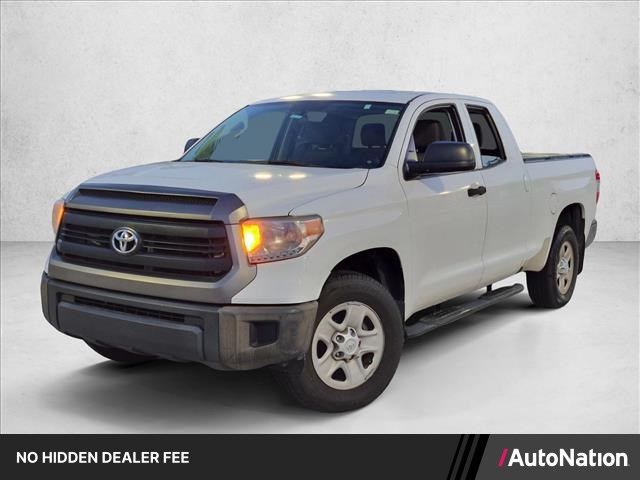 Super White 2017 Toyota Tundra Pickup Truck 4X2 Automatic