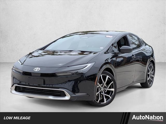 Midnight Black Metallic 2026 Toyota Prius Plug-In Hybrid XSE FWD Hatchback Front-Wheel Drive Automatic