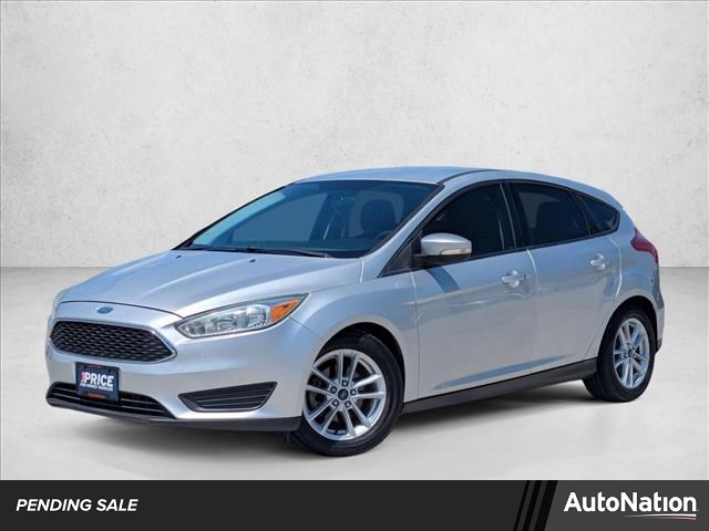 2015 Ford Focus SE Hatchback