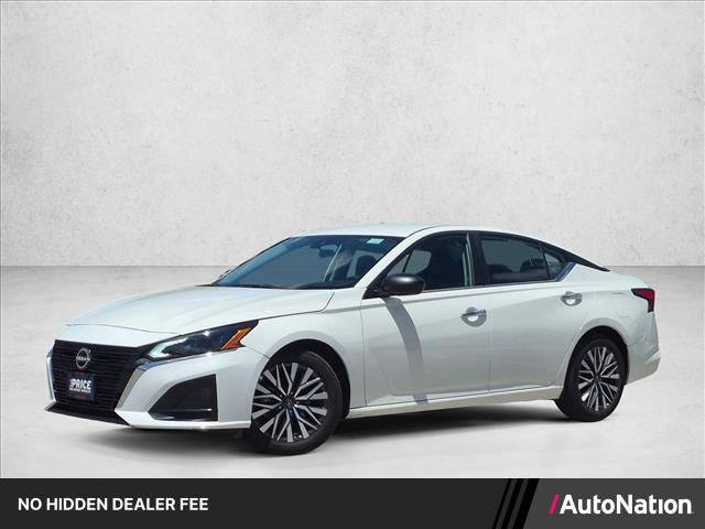 Glacier White 2025 Nissan Altima Sedan Front-Wheel Drive Automatic