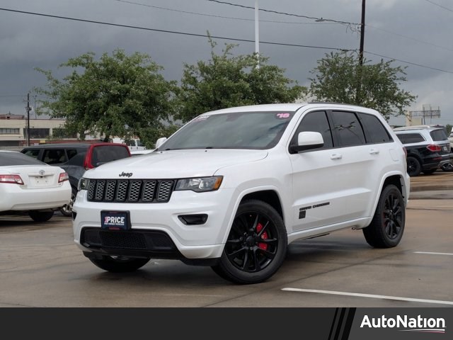 Bright White Clearcoat 2018 Jeep Grand Cherokee Altitude SUV / Crossover 4X2 8-Speed Automatic