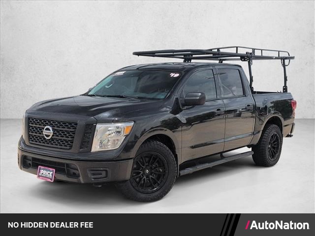 Gray (Magnetic Black Metallic) 2019 Nissan Titan Pickup Truck 4X2 Automatic