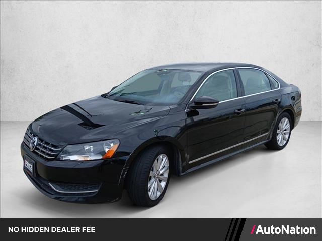  2012 Volkswagen Passat SEL   