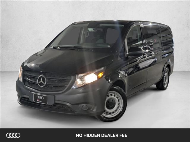 2020 Mercedes-Benz Metris Passenger RWD