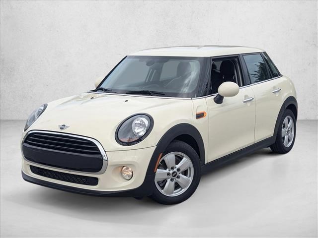 Pepper White [Whit 2019 MINI Cooper 4-Door Hatchback FWD Hatchback Front-Wheel Drive Automatic