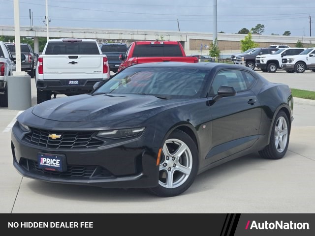 Black 2022 Chevrolet Camaro Coupe Rear-Wheel Drive 8-Speed Automatic