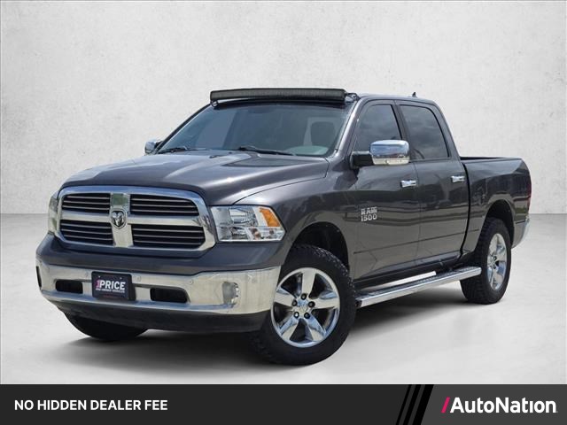 Brilliant Black Crystal Pearlcoat 2015 RAM 1500 Pickup Truck Four-Wheel Drive 8-Speed Automatic
