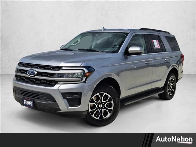 Silver 2024 Ford Expedition XLT 4WD SUV / Crossover Four-Wheel Drive Automatic