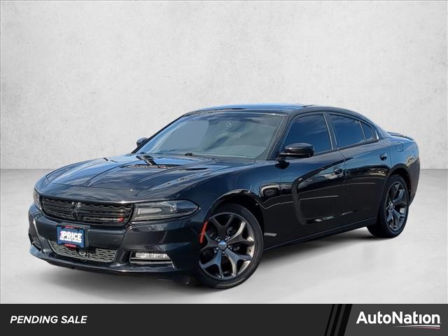 2015 Dodge Charger SXT RWD