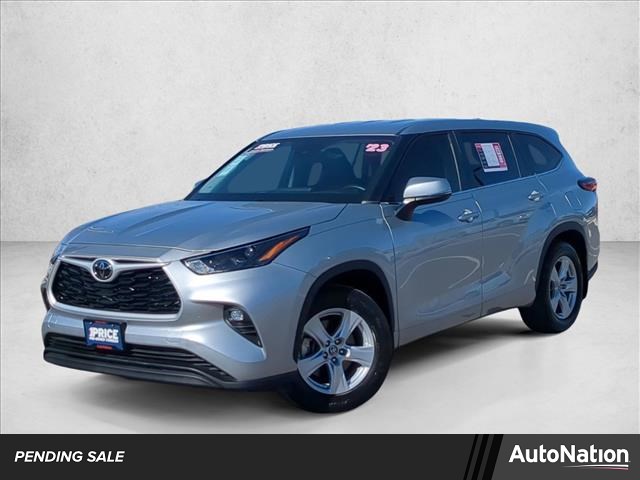 2023 Toyota Highlander LE FWD