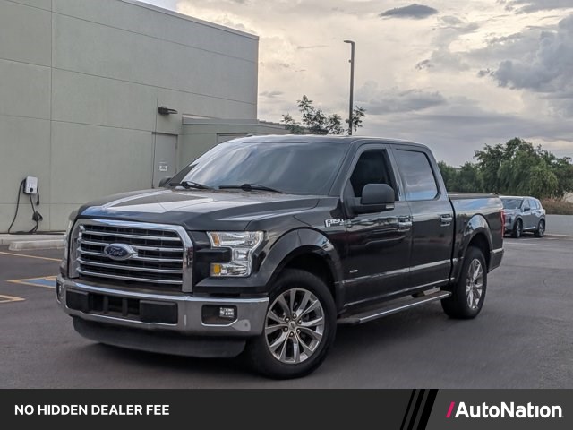 Tuxedo Black Metallic 2015 Ford F-150 Pickup Truck 4X2 6-Speed Automatic