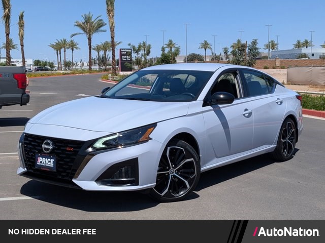 Gray Sky Pearl 2025 Nissan Altima 2.5 SR FWD Sedan Front-Wheel Drive Automatic