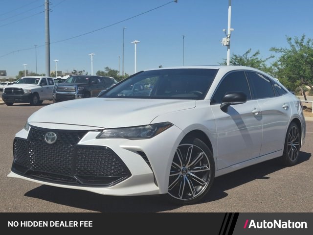 White (Wind Chill Pearl) 2019 Toyota Avalon XSE FWD Sedan Front-Wheel Drive Automatic