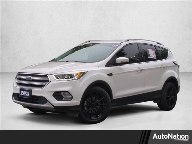 White Platinum Metallic Tri-Coat 2017 Ford Escape Titanium FWD SUV / Crossover Front-Wheel Drive 6-Speed Automatic