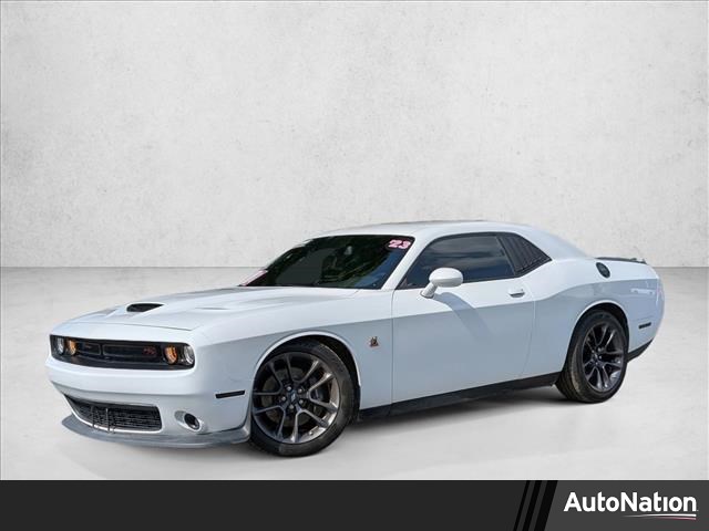 White Knuckle Clearcoat 2023 Dodge Challenger R/T Scat Pack RWD Coupe Rear-Wheel Drive 8-Speed Automatic